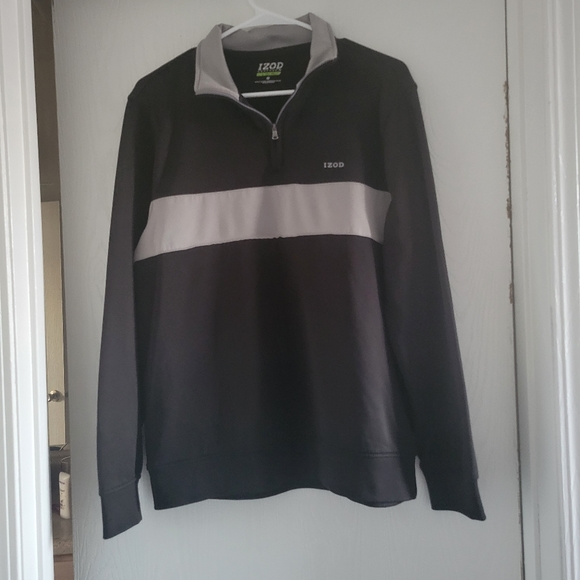 Izod Other - Black & grey IZOD 1/4 zip sweatshirt